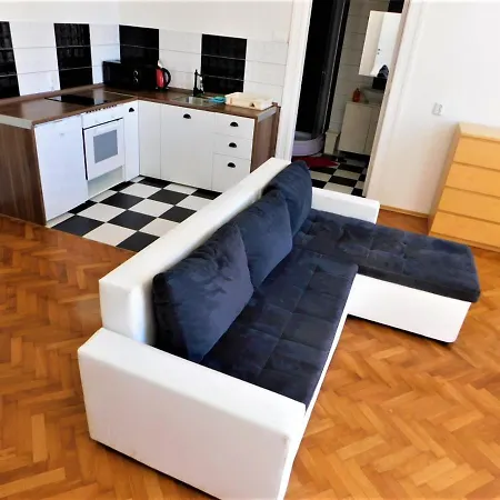 Toncic Apartment
